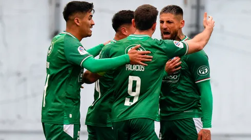 Ignacio Jeraldino festeja su gol para Audax Italiano frente a Universidad Católica.