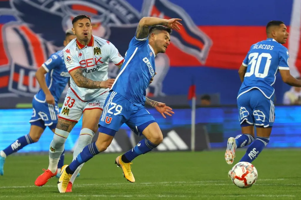 La U y Unión Española animaron un partido clave en la parte alta. Foto: Photosport.