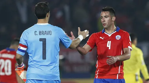 Mauricio Isla tuvo un especial mensaje para Claudio Bravo.