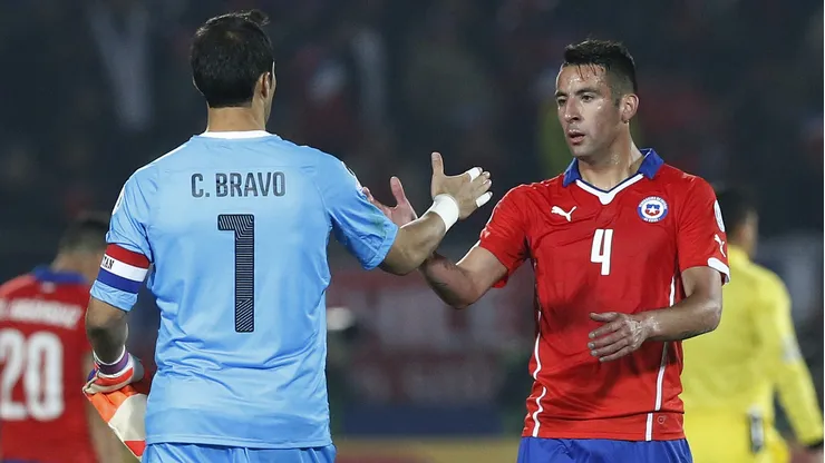 Mauricio Isla tuvo un especial mensaje para Claudio Bravo.