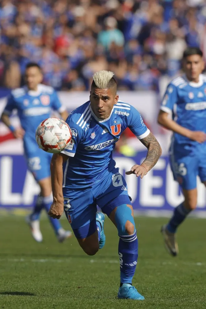 Leandro Fernández está de vuelta en la formación de la U. Foto: Photosport.