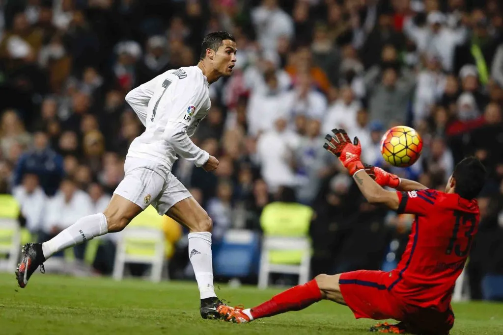 La tapada de Bravo a Cristiano Ronaldo en noviembre del 2015