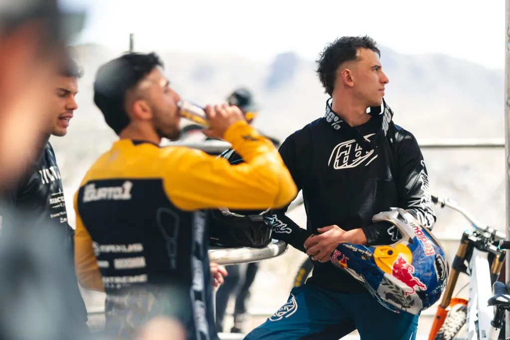 Pedro Burns se quedó con el primer lugar en el Tour Nacional de Descenso en San Bernardo. Foto: Alfred Jürgen Westermeyer / Red Bull Content Pool.