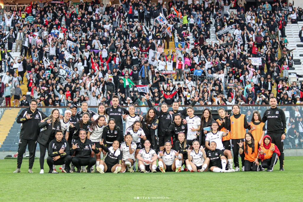 Colo Colo femenino ganó 2-0 a Coquimbo con gran presencia de la familia colocolina