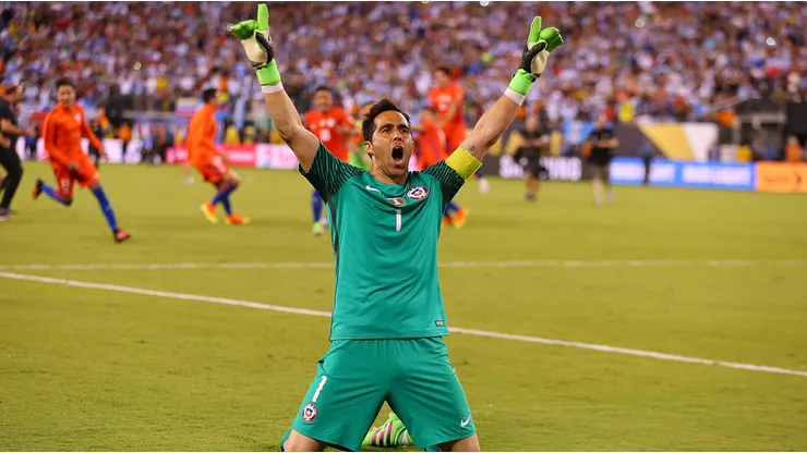 Claudio Bravo recibió un merecido tributo desde la Selección Chilena.