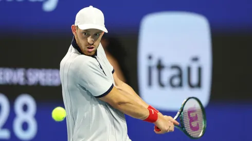 Nicolás Jarry va por un triunfo en Estados Unidos.