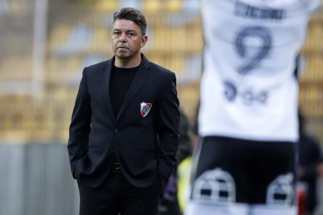 Marcelo Gallardo en un amistoso frente a Colo Colo. (Andres Pina/Photosport).