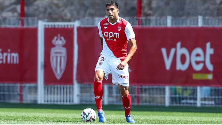 Guillermo Maripán le queda un año de contrato con Mónaco.