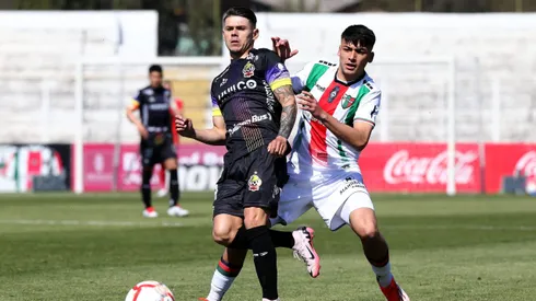 Palestino y Cobresal se enfrentan en La Cisterna
