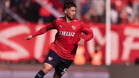 El chileno disputará su primer clásico con Independiente.