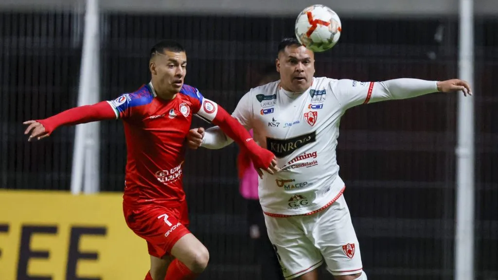 La Calera y Copiapó animaron una guerra de goles. Foto: Photosport.