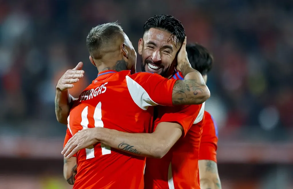 El Mago cree que hay que potenciar el liderazgo de Paulo Díaz por sobre la experiencia de Isla y Vargas.