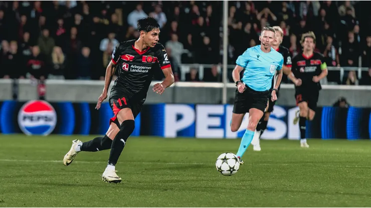 Darío Osorio es criticado por sus compañeros en Midtjylland tras duelo por Champions League.