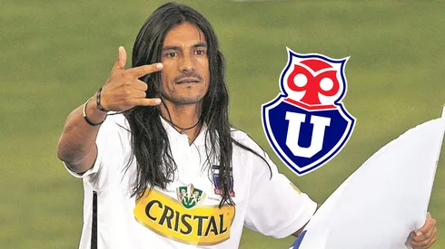 Joven jugador de la U se ganó la admiración del colocolino Gabriel Mendoza.