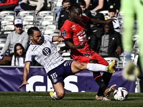 Toulouse es goleado con Suazo entre los titulares