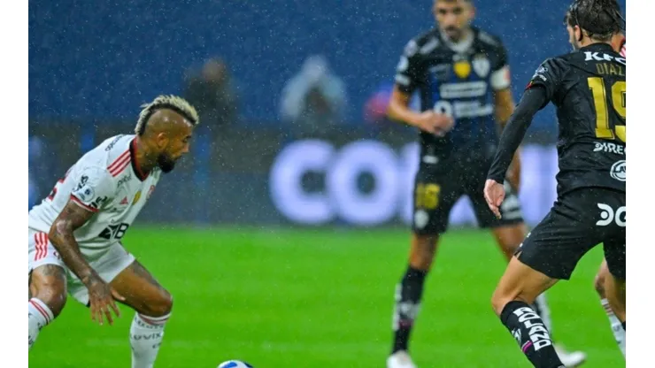 Vidal podría ser de la partida en la revancha ante Independiente del Valle.