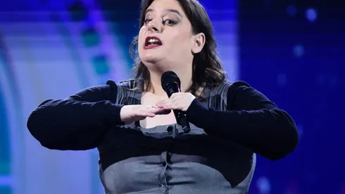 VI�A DEL MAR : Sexta Noche Festival de la Canci�n Vi�a del Mar