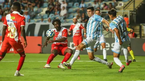 Magallanes destacó en la última fecha de Libertadores