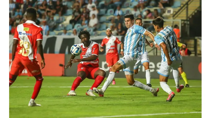 Magallanes destacó en la última fecha de Libertadores