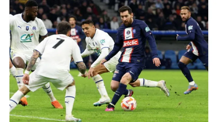 Alexis Sánchez tendrá dos compañeros menos en el duelo entre el Marsella y el PSG.