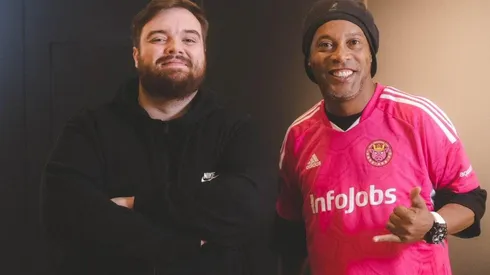 Ronaldinho será el jugador 12 del equipo de Ibai Llanos