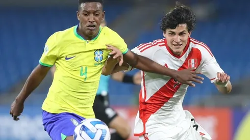 Pineau jugó por Perú en el Sudamericano Sub 20