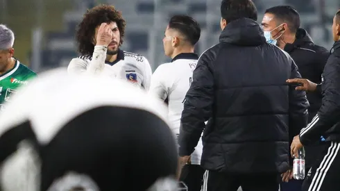 Gustavo Quinteros analiza la situación de Maximiliano Falcón en Colo Colo.