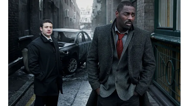 Luther: Cae la noche.