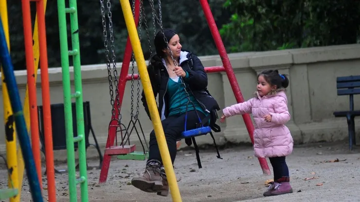 Programa 4 a 7: Cuidado infantil y apoyo laboral para mujeres en Chile