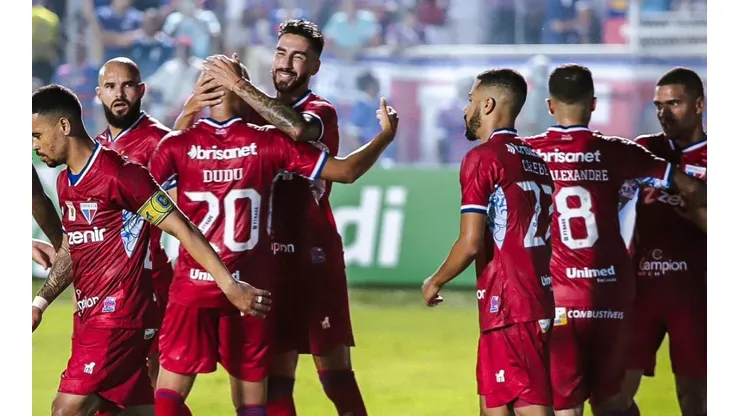 El Gato viene de repartir los primeros abrazos en su nuevo equipo el fin de semana.