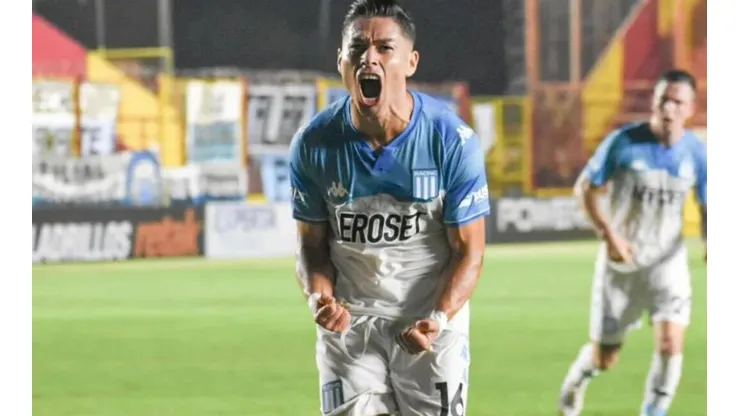 Óscar Opazo marcó su primer gol con la Academia para iniciar la remontada en Copa Argentina.