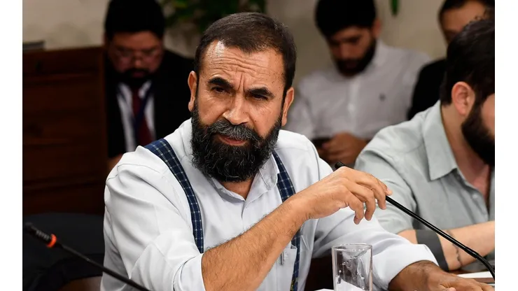 Perú impide ingreso a Hugo Gutiérrez