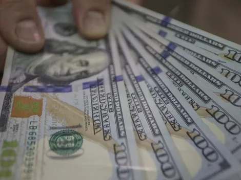 ¿A cuánto está el cambio de dólar a peso chileno hoy 22 de febrero?