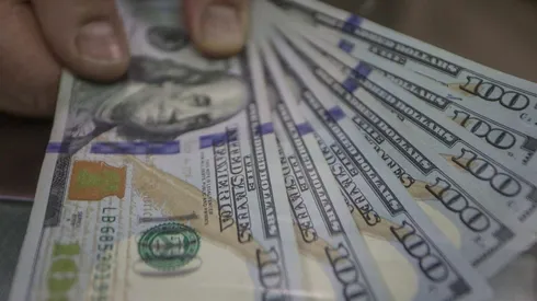 ¿A cuánto está el cambio de dólar a peso chileno hoy 22 de febrero?