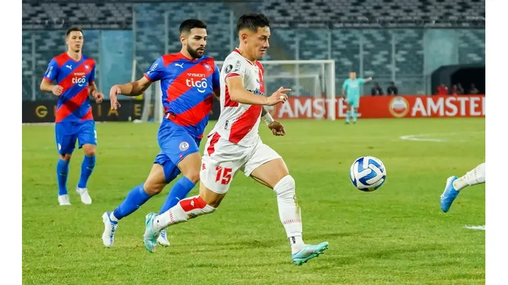 Zavala fue titular en Curicó ante Cerro Porteño