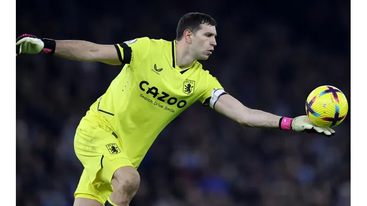 Dibu Martínez espera emigrar para jugar la Champions League