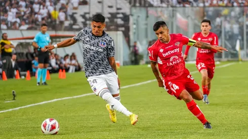 Jordhy Thompson dejó buenas impresiones con su inicio de año en Colo Colo.