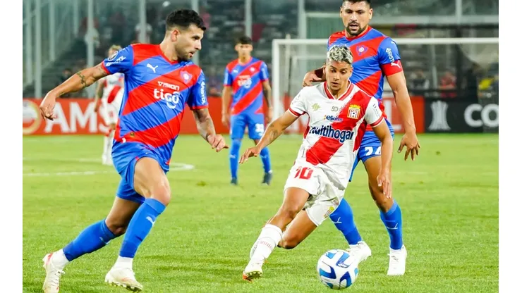 Curicó sufrió una dolorosa derrota sobre el final