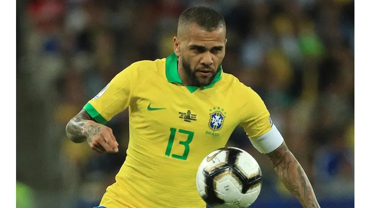 Alves seguirá en prisión preventiva