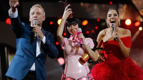 VI�A DEL MAR : Primera Noche Festival de la Canci�n Vi�a del Mar