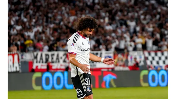 Maximiliano Falcón recibió una tarjeta roja directa en Colo Colo.