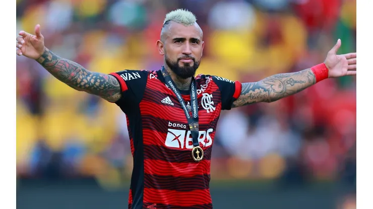 Arturo Vidal será parte del once en la Recopa
