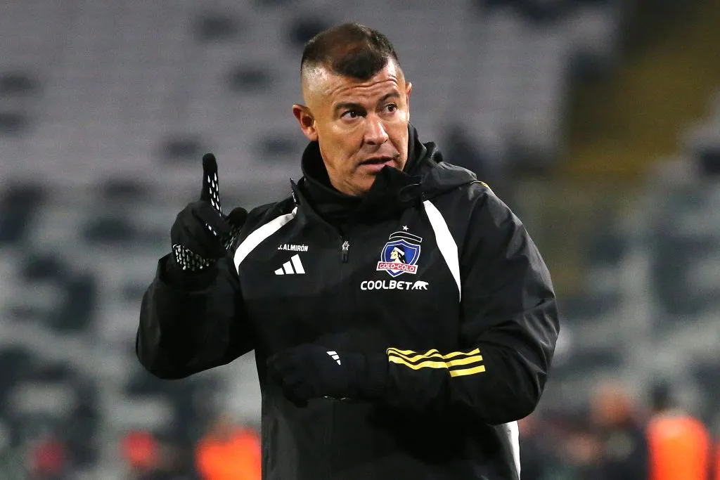 Jorge Almirón ilusiona a Colo Colo en la Copa Libertadores. Javier Salvo/Photosport