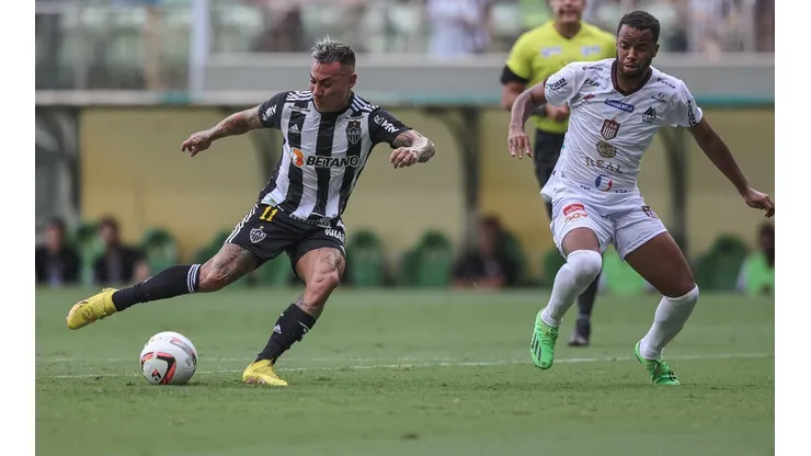 Edu Vargas anotó a los 28' para el Mineiro.