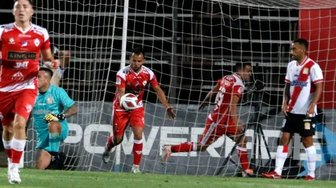 Copiapó le ganó a Curicó: así espera Colo Colo, la U y la UC en la tabla.