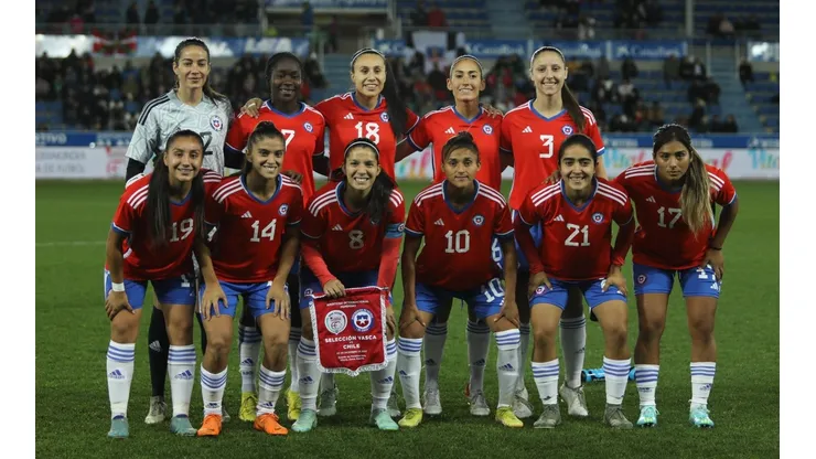 La Roja tiene a todas sus figuras para enfrentar el repechaje.