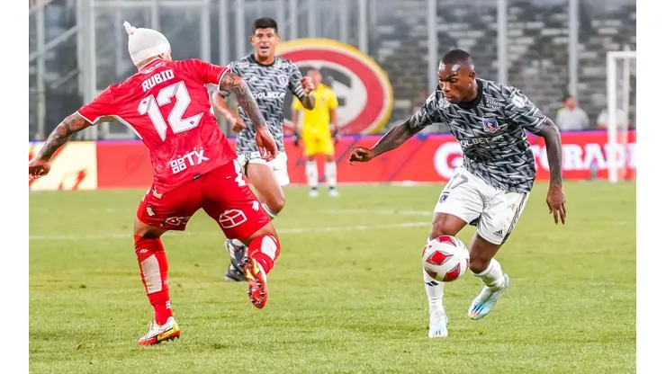 Fabián Castillo jugó su primer partido como titular ante Ñublense