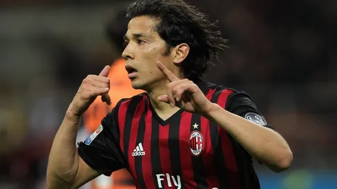 Matías Fernández jugó una temporada en el Milan.