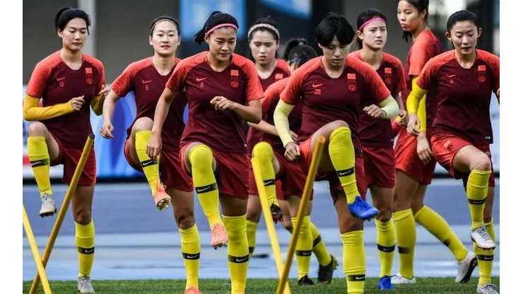 La Selección de fútbol femenino de China también quiere transformarse en potencia