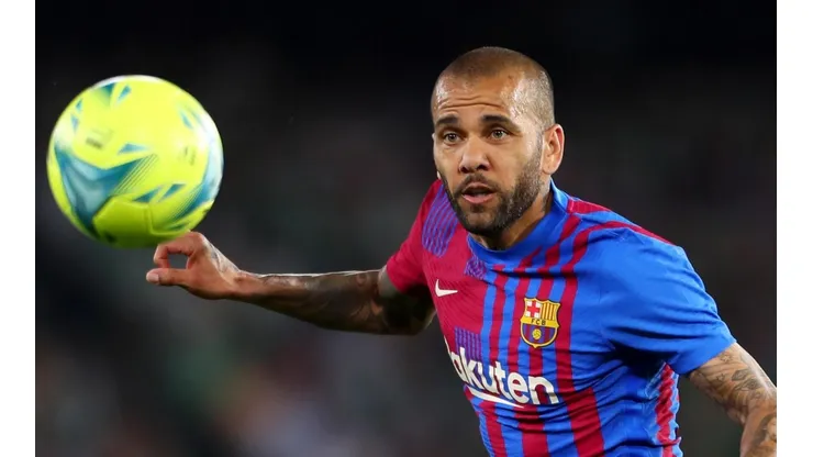 Dani Alves está detenido en Barcelona.